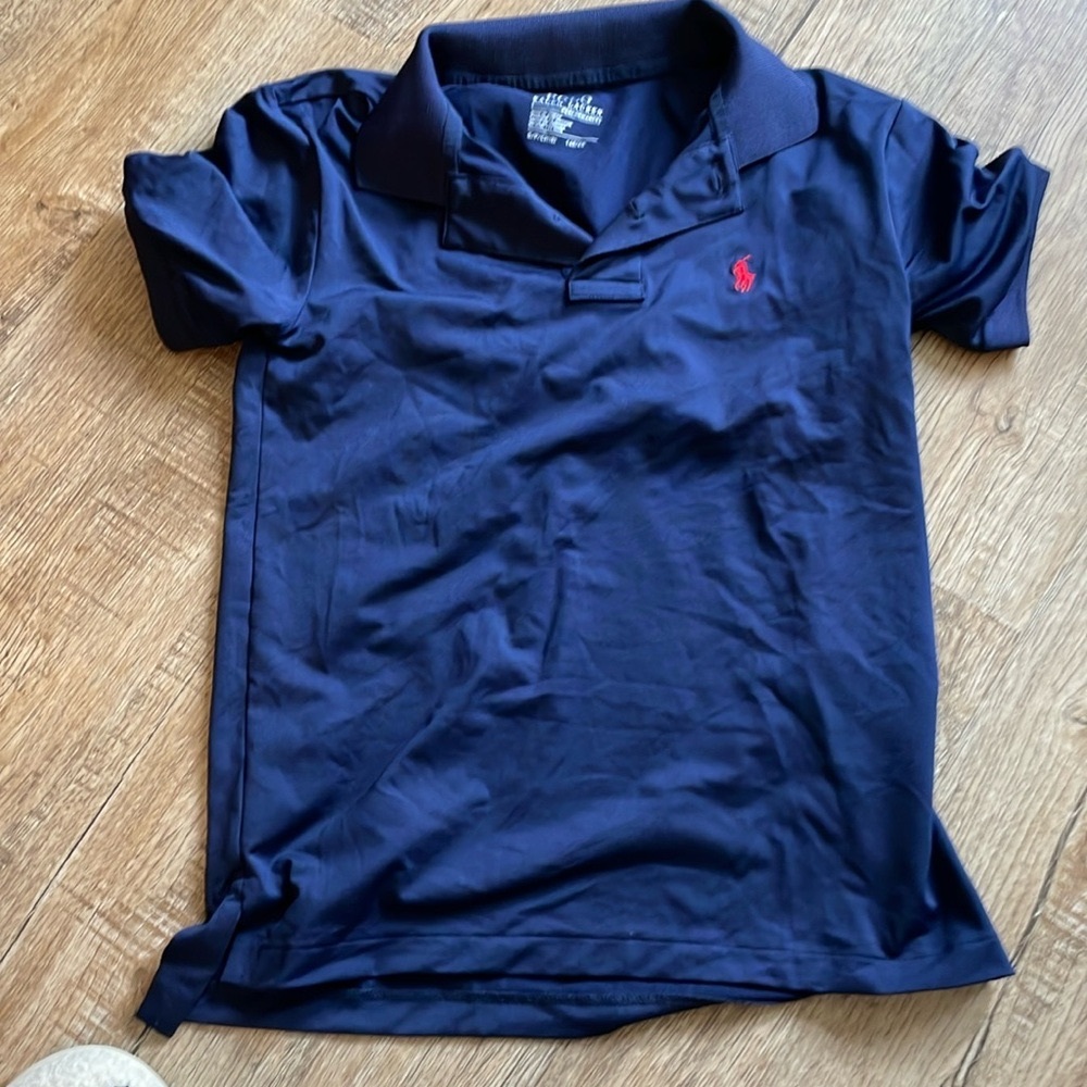 COPY - Polo performance collared shirt